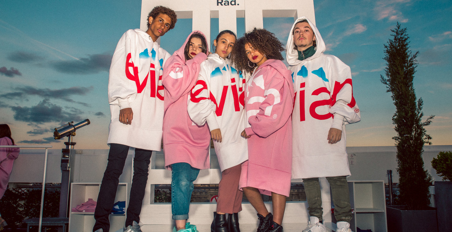 EVIAN OVERSIZE PARTY X RAD